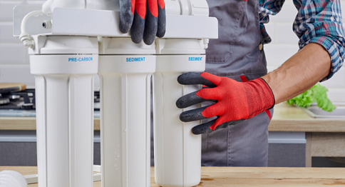 أجهزة تنقية المياه للمتعففين 