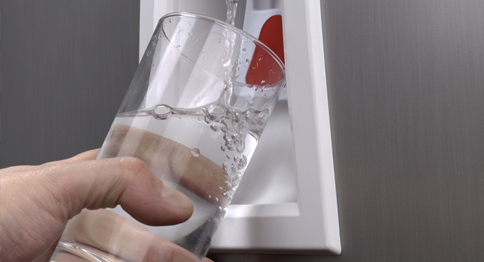 توفير برادات المياه للأسر المتعففة